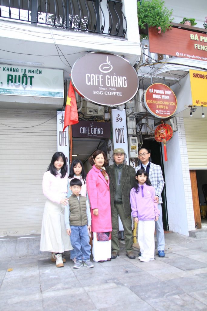 About Us Caf Gi ng Egg Coffee Since 1946